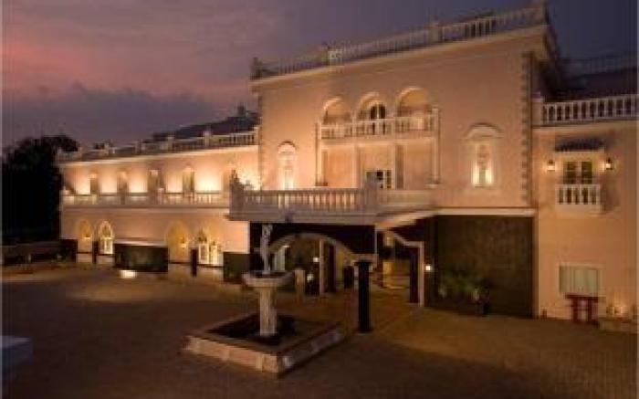 Club Mahindra Emerald Palms