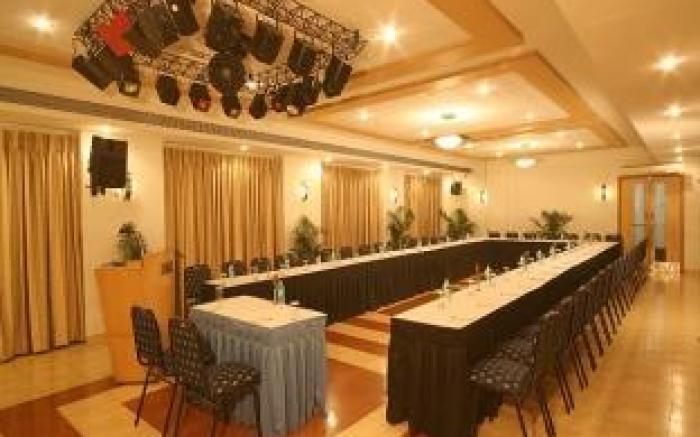 Hotel Suncity Residency
