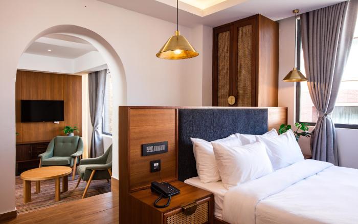 Nomad Hotel