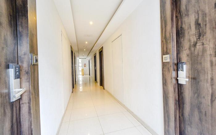 FabHotel Prime Prowell Crown - Nr TCS Deccan Park, Hitech City