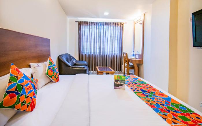 FabHotel Jansi Deluxe - Nr. Gandhipuram Bus stand