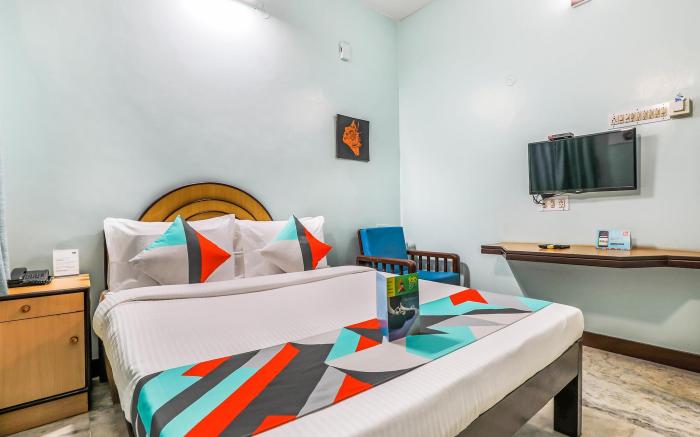 FabExpress Santhi Inn - Nr. Puducherry Beach