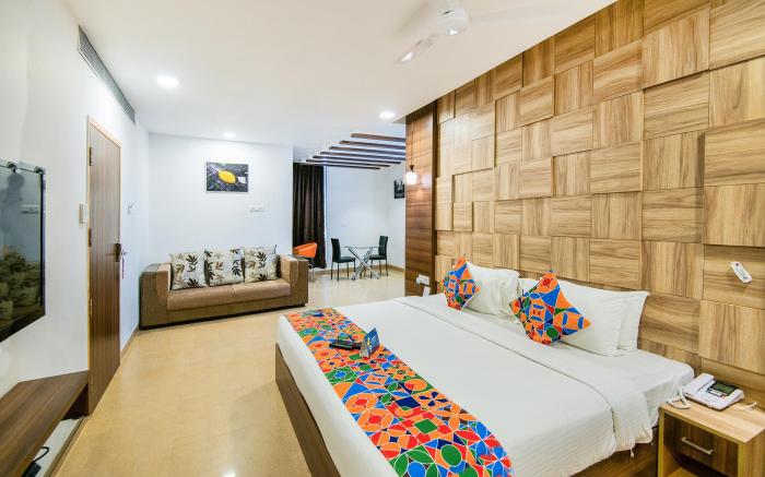FabHotel Golden Swan