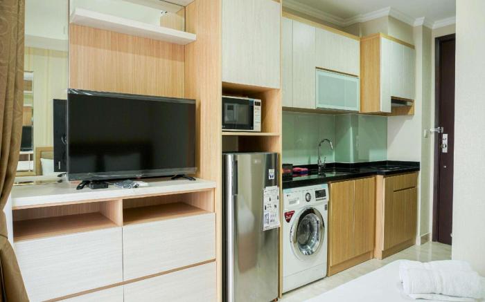 Tranquil Studio Apt at Menteng Park By Travelio