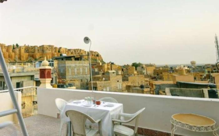Hotel Jaisal Palace