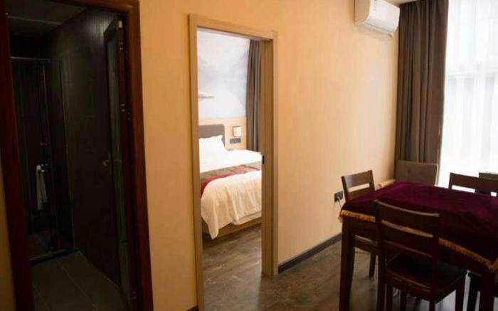 UPLUS Hotel Guiyang Century City