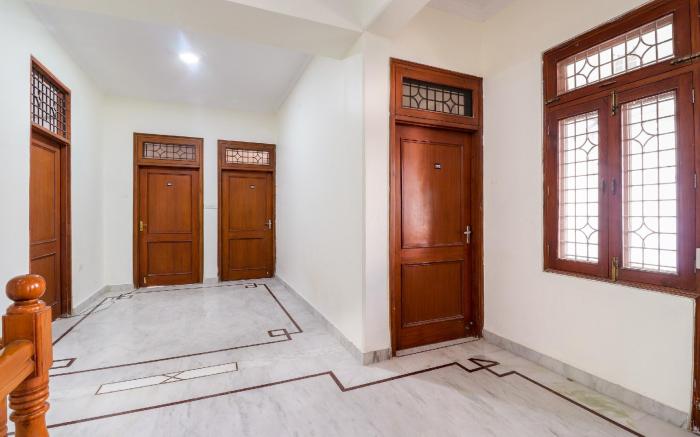 Hotel O Pratham Inn Near Gomti Riverfront Park