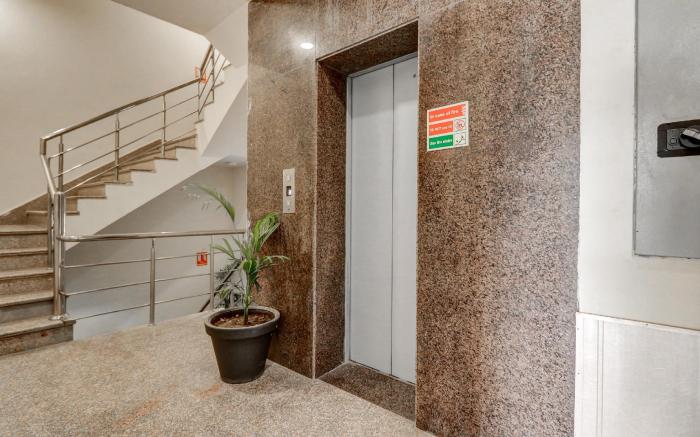Hotel O Sapphire Near Omaxe Gurgaon Mall
