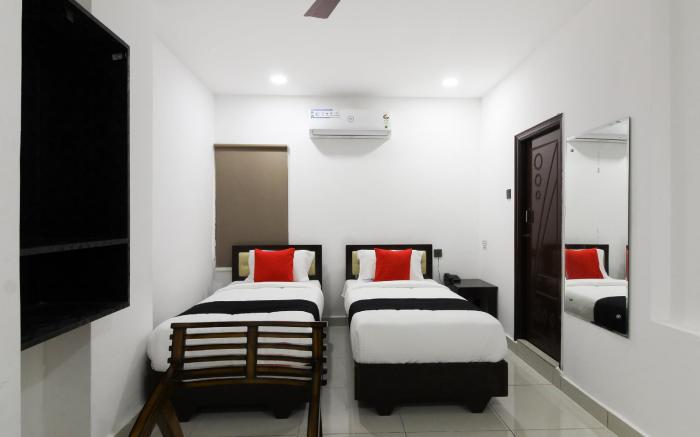 Super Mythri Hotel Near By ECIL, AS RAO Nagar, Sainikpuri