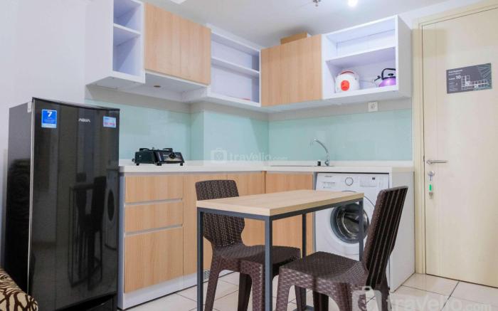 Best Price 2BR Apt @ Midtown Residence By Travelio