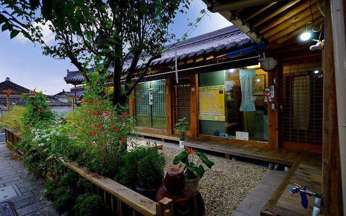Jeonju Hanok Maru Pension