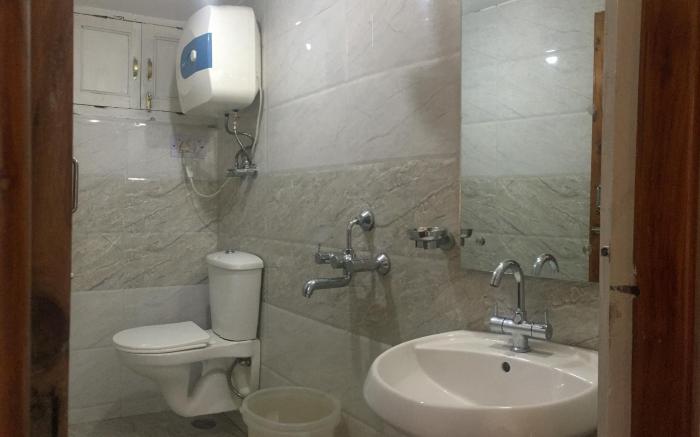 Tourist Hotel