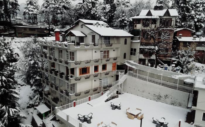 Clarks Exotica Resort Ramgarh - Mukteshwar