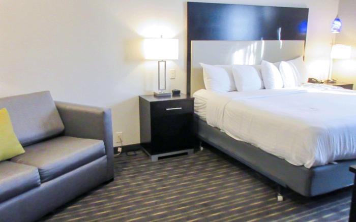 Comfort Inn & Suites Tigard near Washington Square