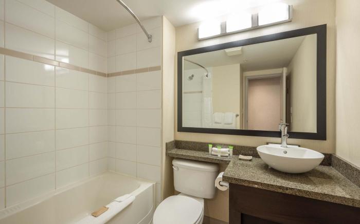 Sandman Hotel & Suites Winnipeg Airport