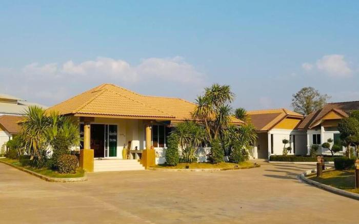 Ban Buanara (private resort)