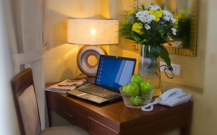 Midas Hotel