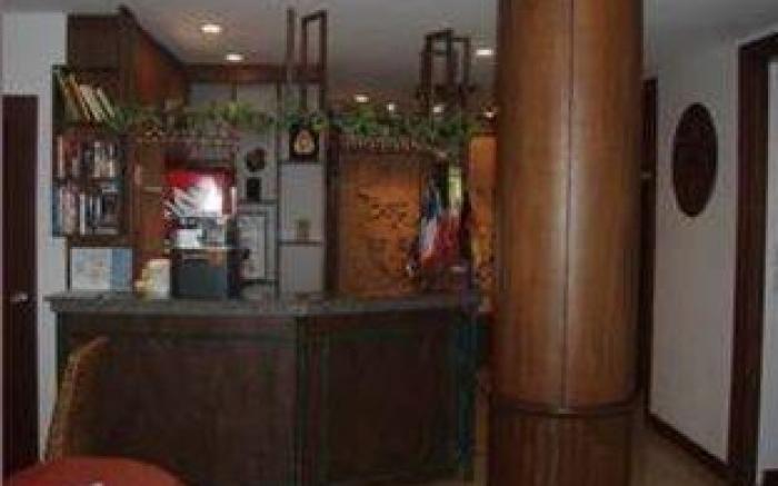 Baan Sukhumvit Soi 18