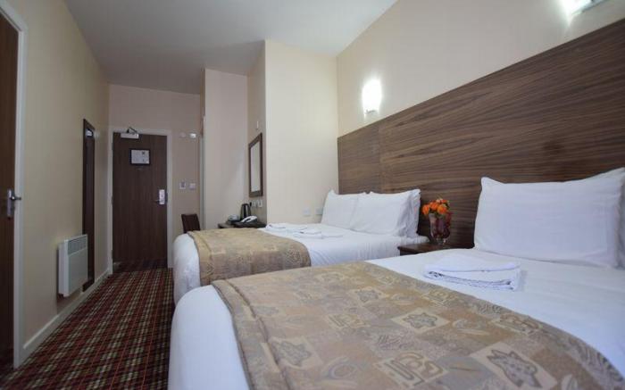 Lucky 8 Hotel