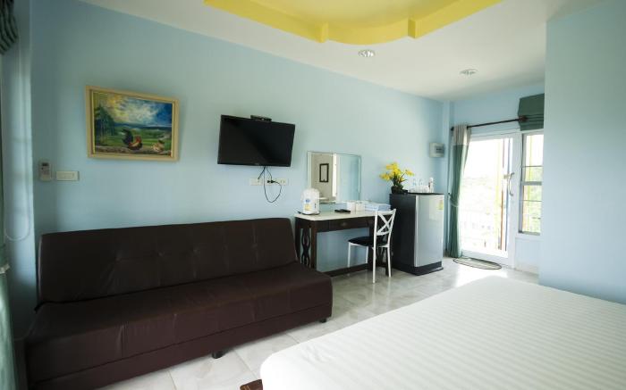 Viewpoint Khaokoh Hotel
