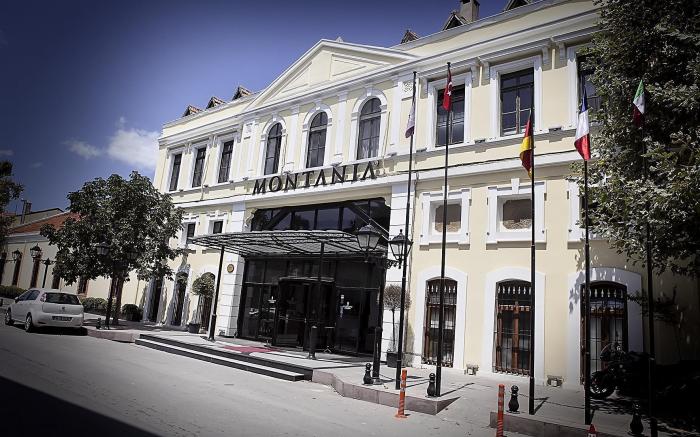 Montania Special Class Hotel