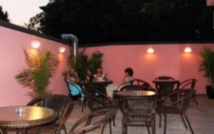 Expo Hotel