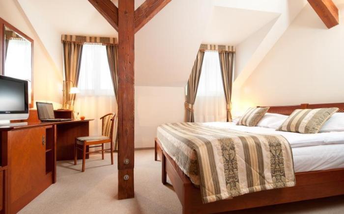 AMIGO CITY CENTRE HOTEL