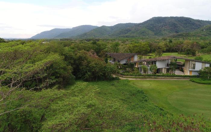 Gliding Villa