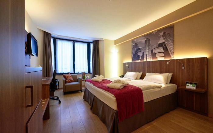 Holiday Inn Hotel Brussels-Schuman By IHG