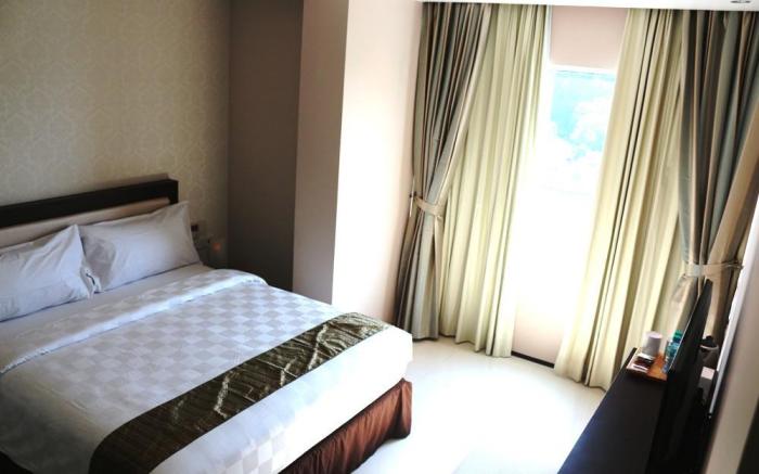 Premium Legian Hotel