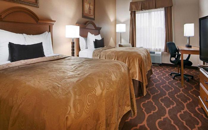 Quality Inn & Suites Huntsville Research Park Area