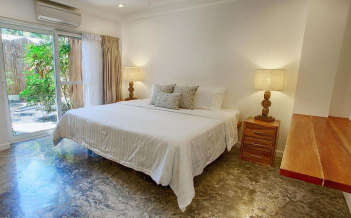 Salaya Beach Houses