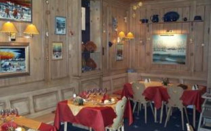 Hotel Restaurant Les Pins logis