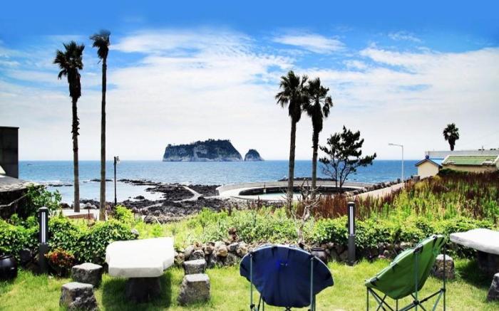 Jeju Solarseado Pension
