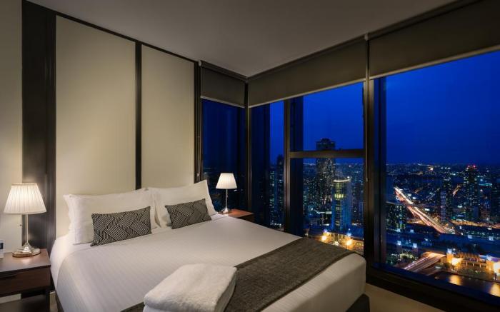 Melbourne SkyHigh Apartments