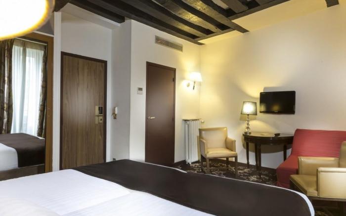 Hotel Crystal