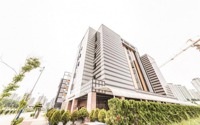 Brown Dot Gimpo Janggi Station Branch