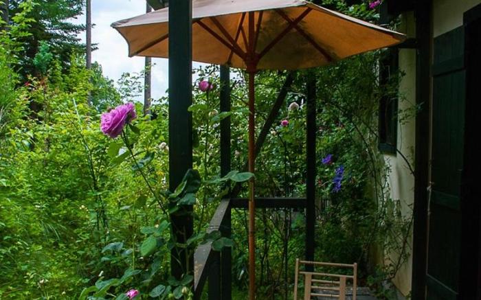 Petit Hotel of Log House Tombouctou