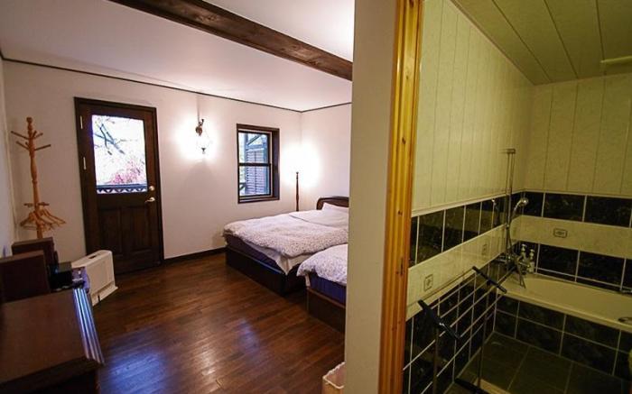 Petit Hotel of Log House Tombouctou