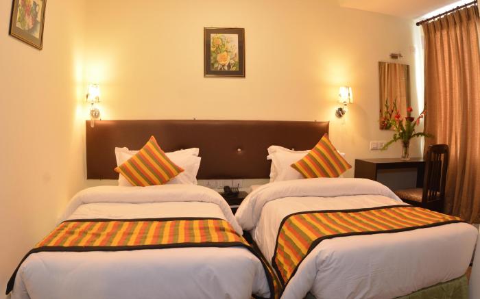 Hotel Serenity