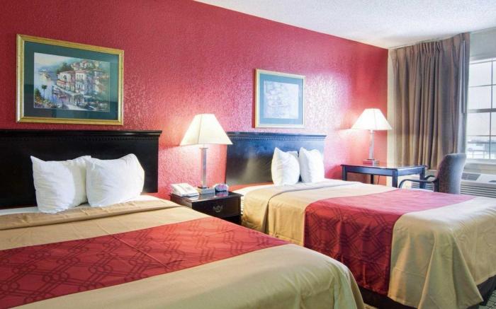 Econo Lodge Pine Bluff