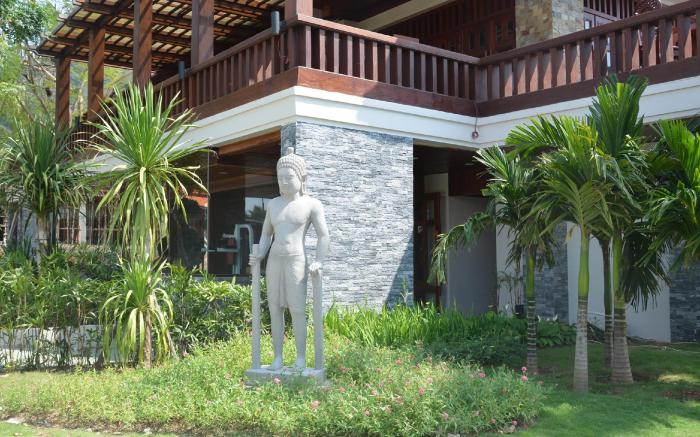Try Palace Resort and Spa