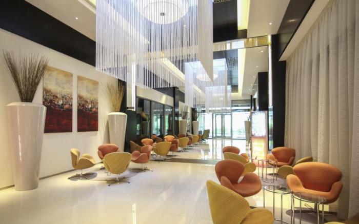 ibis One Central