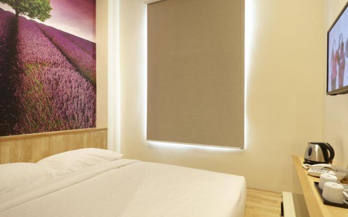 Hotel Six Seasons