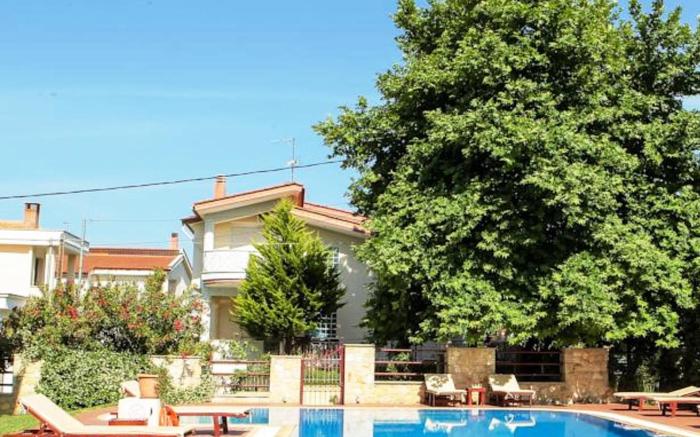 Electra Hotel
