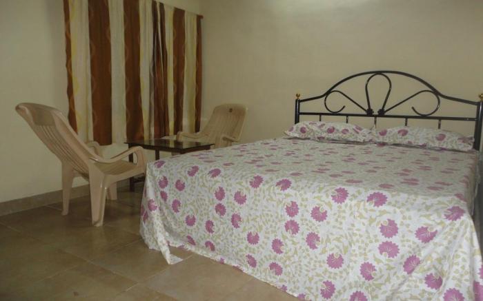 Raikar Guest House