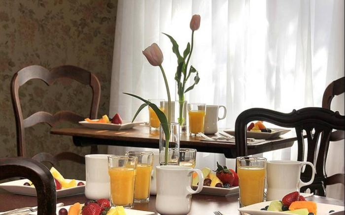 Monte Cristo Bed and Breakfast - Adults Only