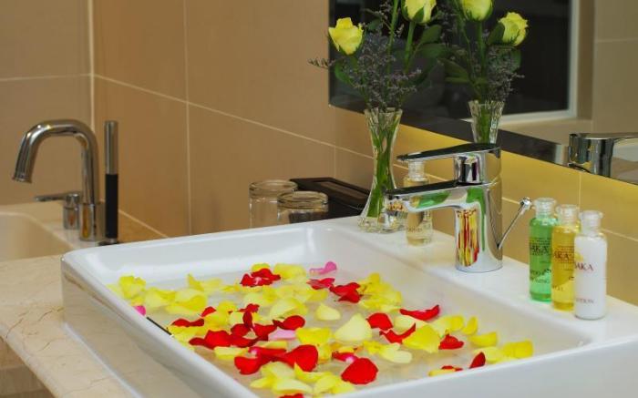 Rosaka Nha Trang Hotel