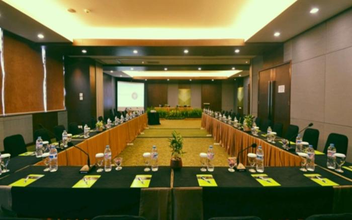 IPB Convention Hotel Botani Square 
