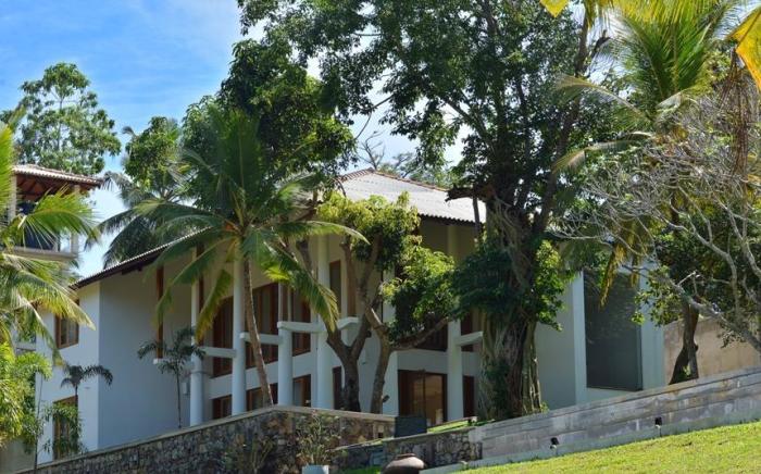 Romaya Villa